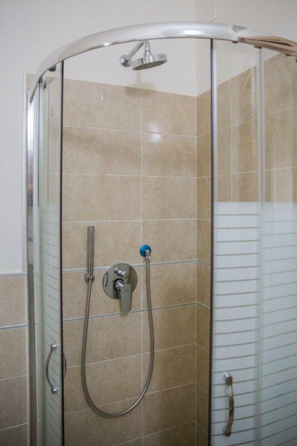 Family Apartment London Werona Zewnętrze zdjęcie